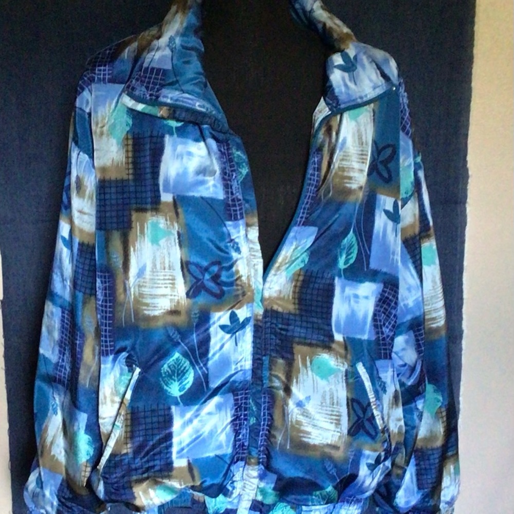 Vintage Active Studio Blue Leaf M